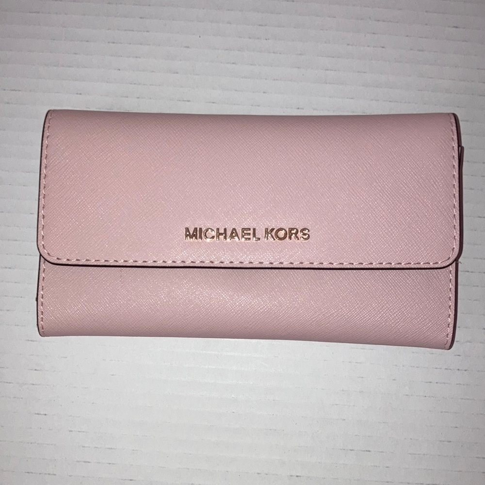 Michael Kors blush pink wallet Size:M